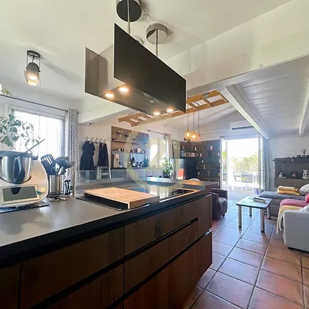 - Maison T3 Avec Jardin Otel 3*